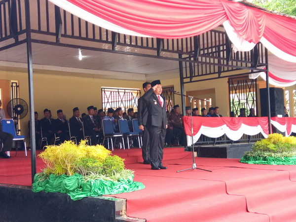Wabup Kampar Pimpin Upacara Peringatan Hari Pahlawan
